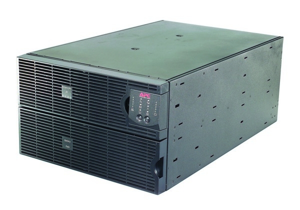 APC Smart-UPS RT 8000VA RM - 230V